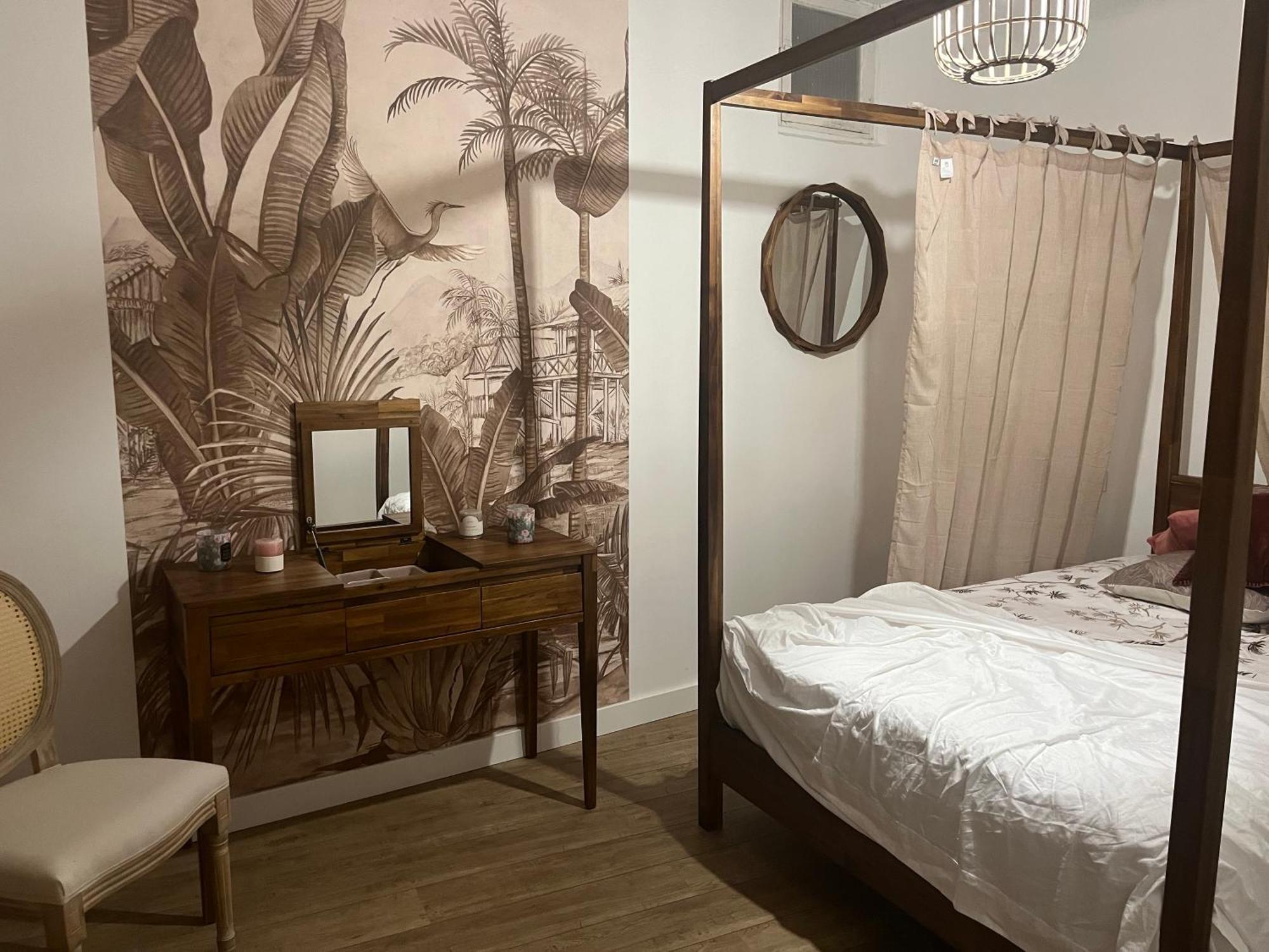 Bel Appartement En Plein Coeur De كارْبُنْترا المظهر الخارجي الصورة